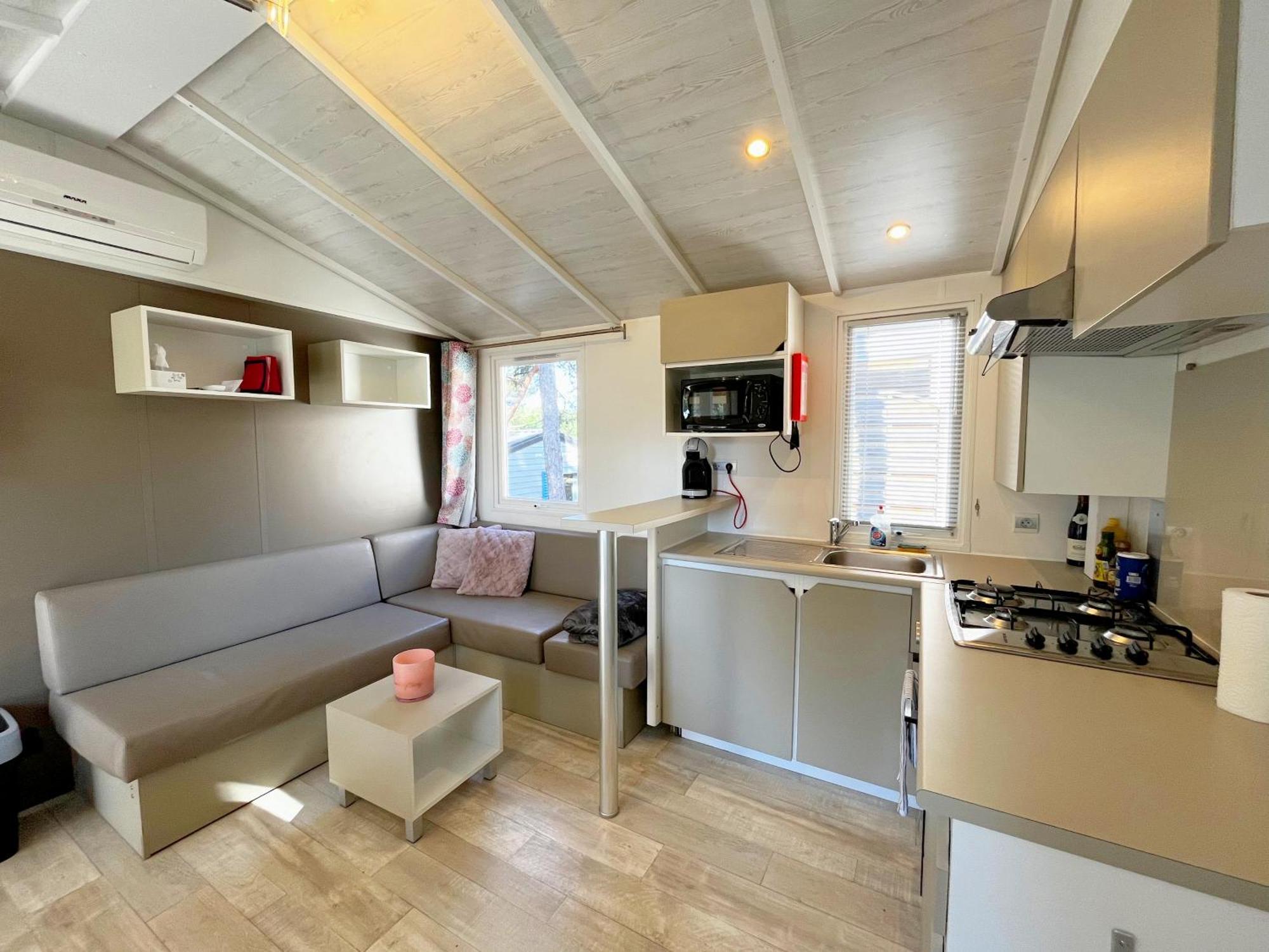 Mobil-Home Dans Camping 4* سان لوران دو فيردون المظهر الخارجي الصورة