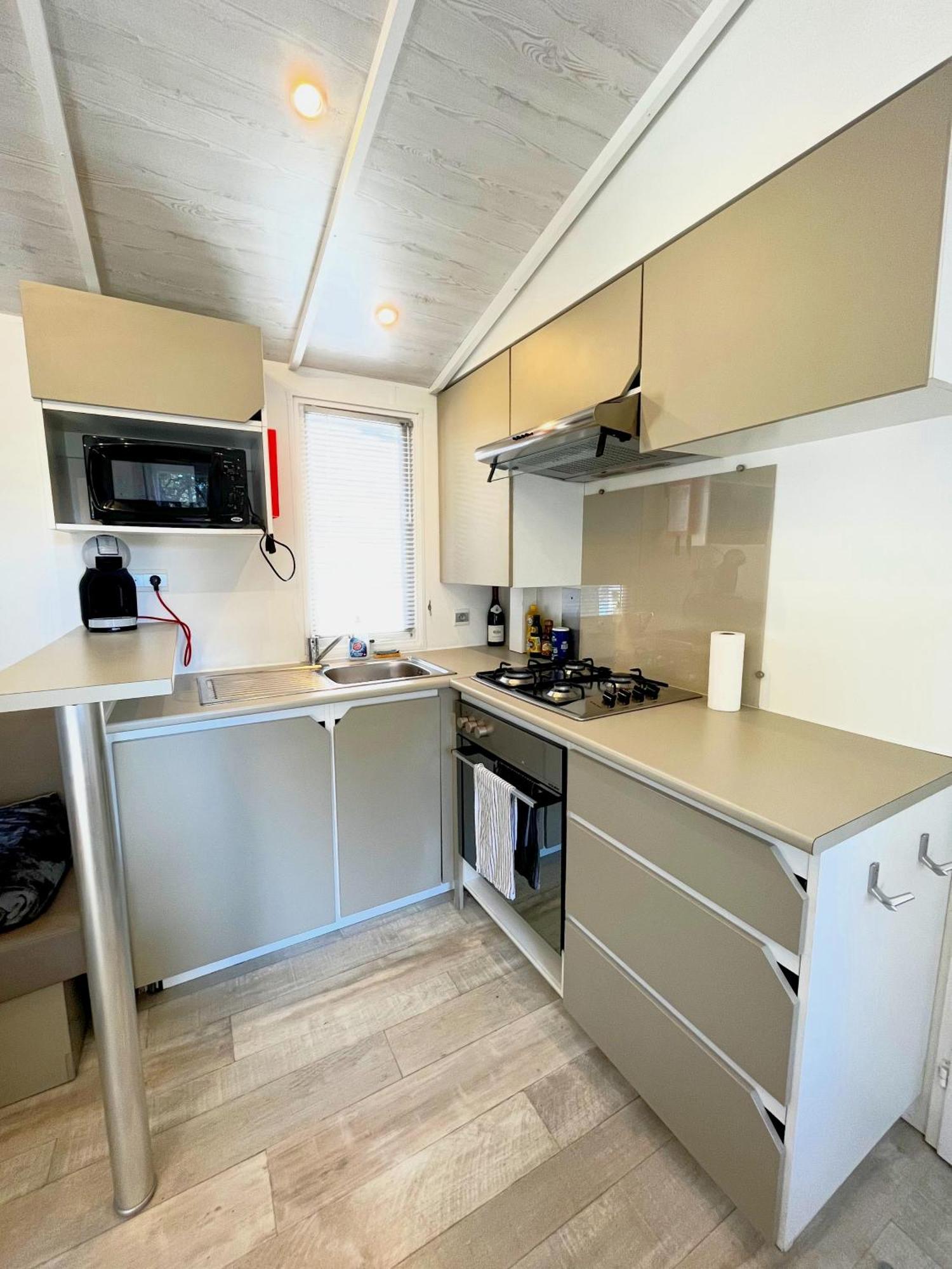 Mobil-Home Dans Camping 4* سان لوران دو فيردون المظهر الخارجي الصورة
